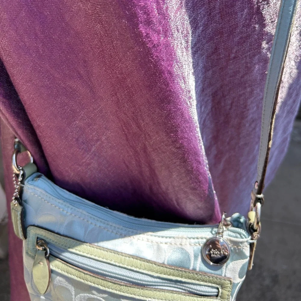 Coach Light Blue 2000s Crossbody Bag 🩵 - Picture 11 of 16